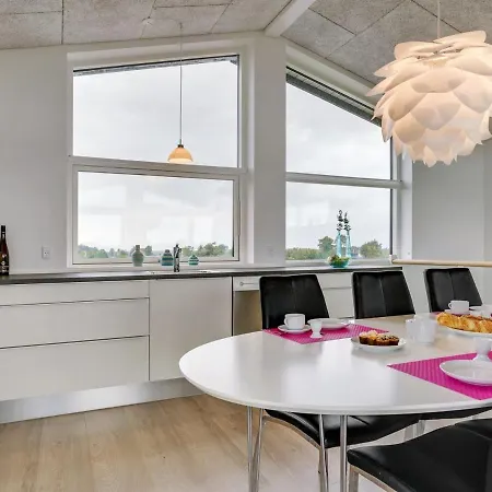 Holiday home Anabel - 500m From The Sea In Ne Jutland By Interhome